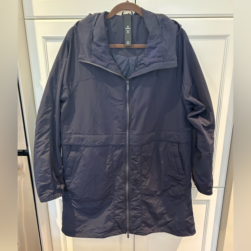 Lululemon Athletica Women’s Navy Long Hooded Jacket Size 12